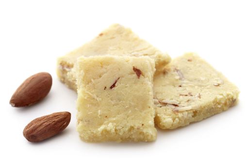 Nariyal Ki Barfi Recipe in Hindi